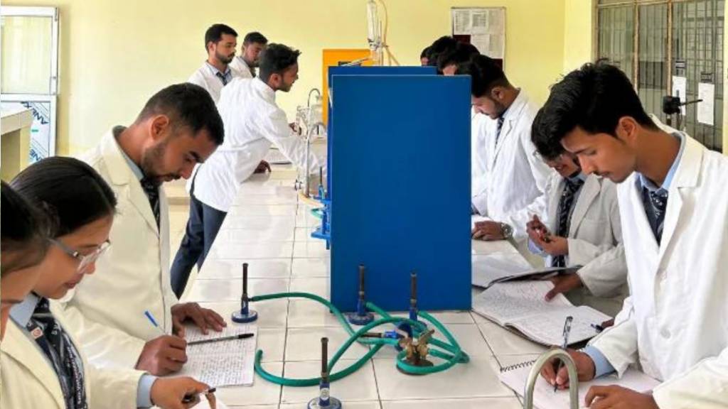 Leading the Way in Pharmaceutical Science & Research – SVNIPS